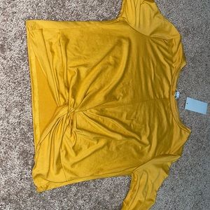 Yellow long sleeve with front knot